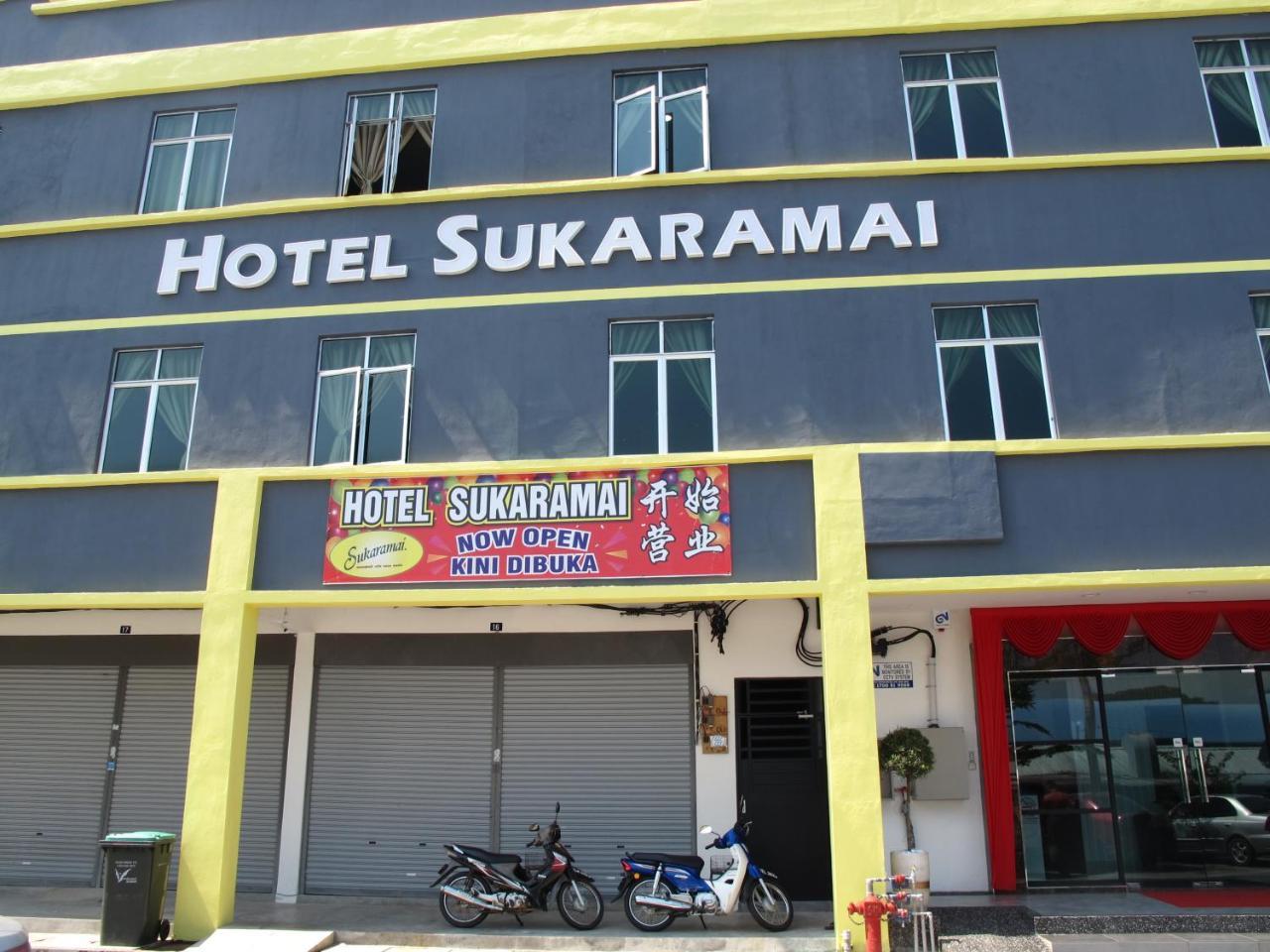 Hotel Sukaramai Kampung Gurun Bagian luar foto